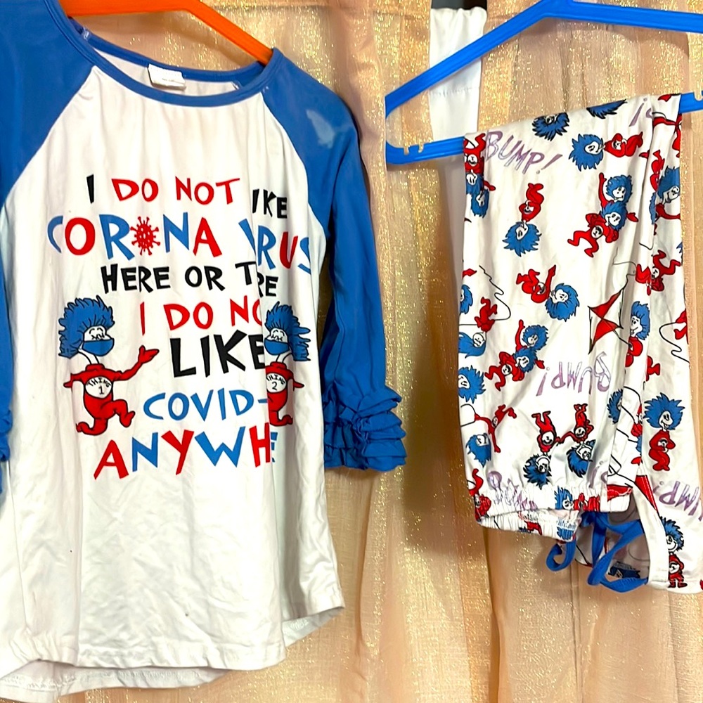 Dr. Seuss two-piece pajamas set